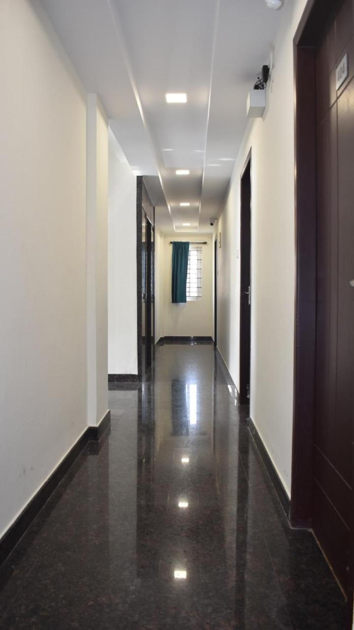 Symphony Suites Bangalore Eksteriør bilde